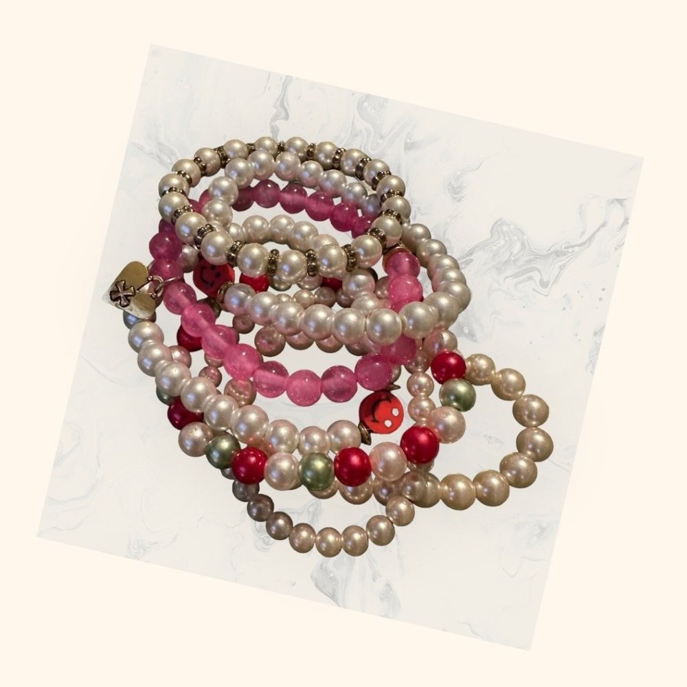 5/$20 Bundle of 7 Stretch Bracelets